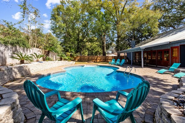 Pool