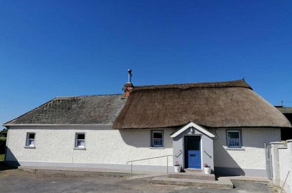 Suir Valley Cottage