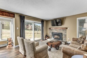 Living Room with Views of Slopes