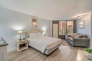 Living Room | Smart TV