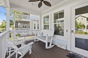 23-Cole-Becks-Cove-Front-Porch