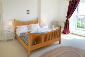 The Retreat - 5 Bedroom House - Horton (2932)