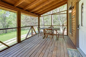 Private Screened-In Deck | Outdoor Dining Areas | Charcoal Grill | Fire Pit