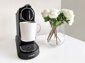 Kaffe och/eller kaffebryggare