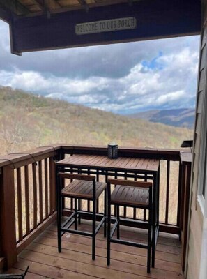 I…Luh….VIEW!!!!!