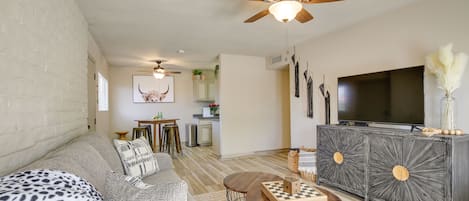 Yuma Vacation Rental | 2BR | 2BA | Step-Free Access | 970 Sq Ft