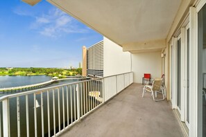 Lakefront Furnished Balcony