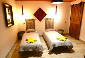 Room 3, with 2 single beds or 1 twin bed , your choice :) 