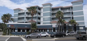 Coffee shop and Sushi restaurant on first floor
