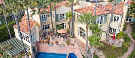 Oceanfront Malibu Estate perched on Pt. Dume bluff