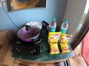 Alimentos y bebidas