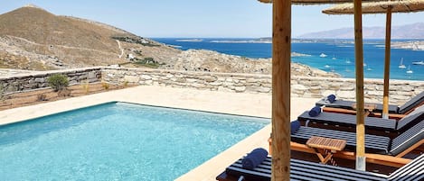 Platinum Paros Villa | 2 Bedrooms | Villa Turquoise | Sea View & Private Pool | Naoussa