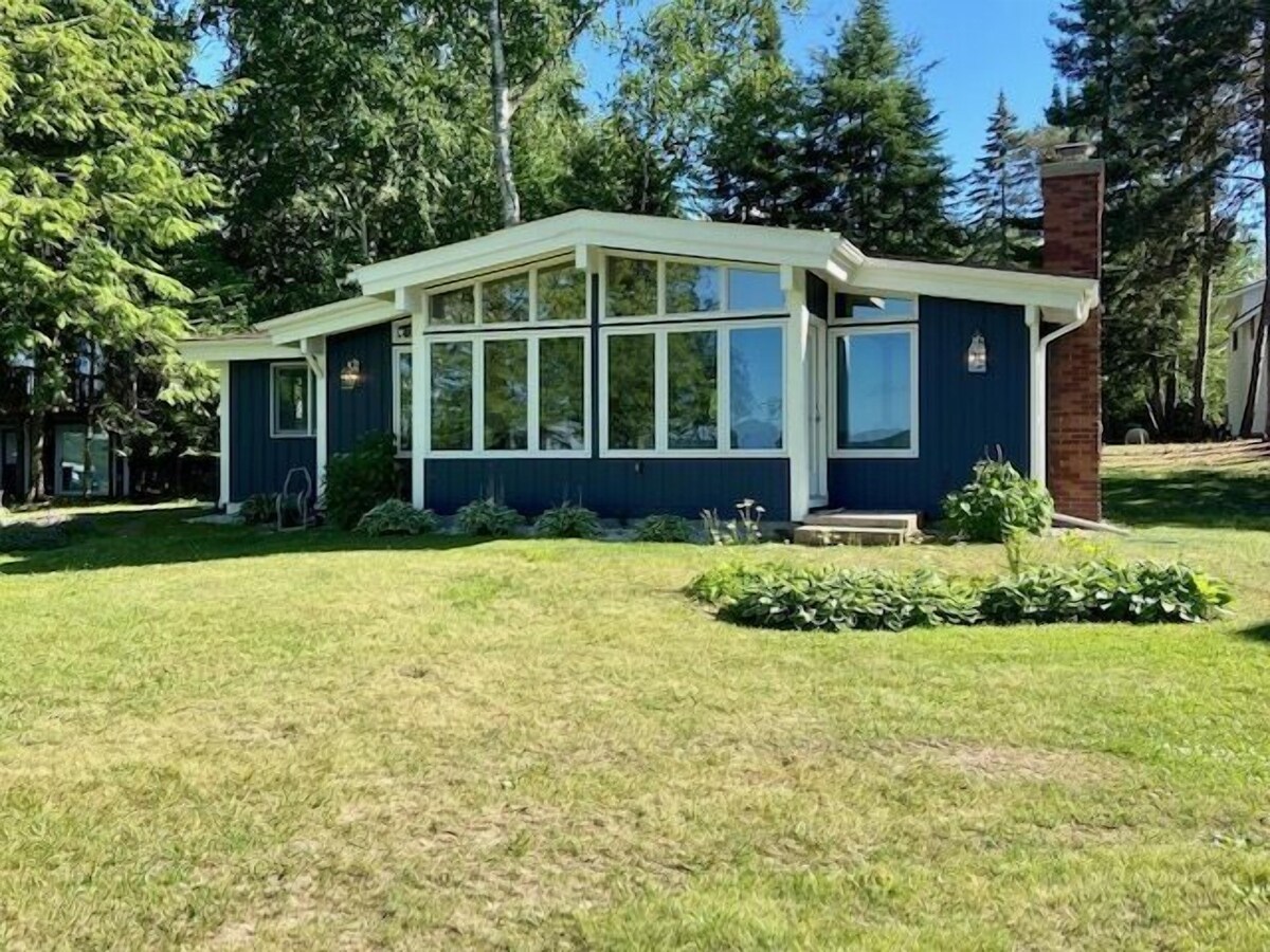 FABULOUS TORCH LAKE – 30 DAY RENTAL