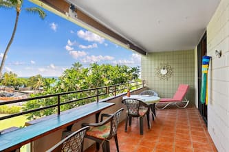 🏖️Hawaiian-Style Oceanview Across the Street from Historic Magic Sands Beach Park🍍