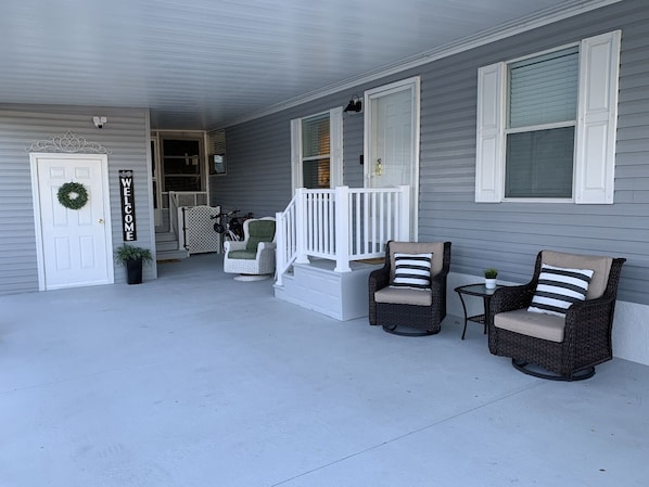 Beautifully refreshed 1,568 SQF manufactured home in safe, gated community.
