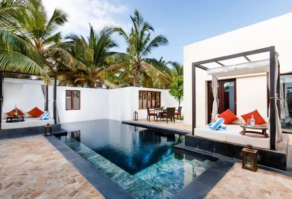 Private Pool