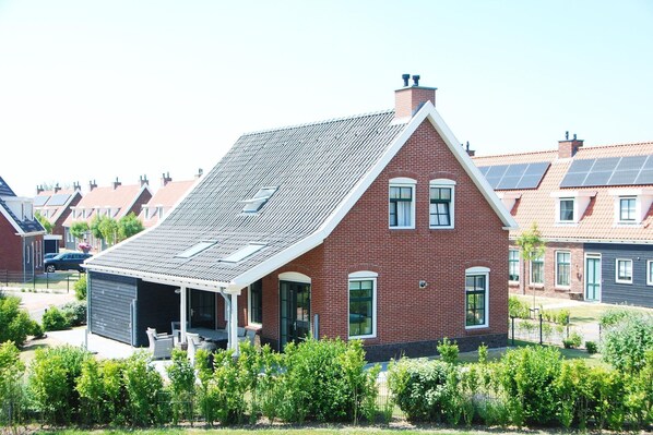 Holiday Home Exterior [summer]