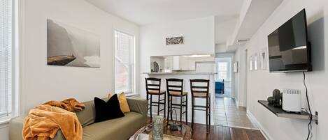 Wonderful 2 bdrm apt with all the amenities you need to call it home. Sofa bed, smart tv, all essentials included.