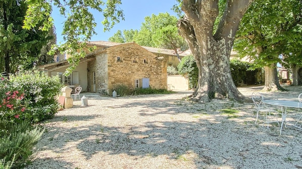 Extérieur