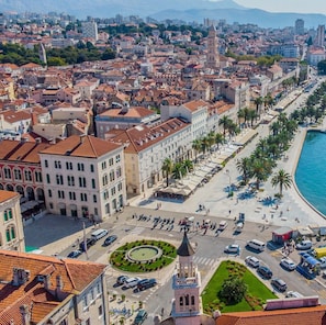 Split promenade, 12 min walking from the apartment