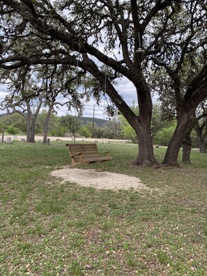 Swing at Lone Star Lodge