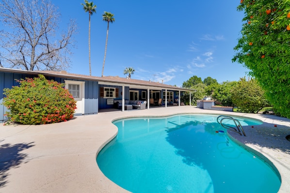 Phoenix Vacation Rental | 3BR | 2BA | Step-Free Access | 1,930 Sq Ft