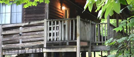 The Little Gem’s Firefly Cabin  is cozy, quaint and secluded. 
