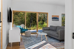 Living room to outdoor deck