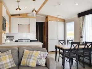 Open plan living space | Sea View 40 - Bonnie Escapes, Southerness
