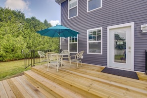 Private Deck | 2-Story Home | Central Heating | River Access