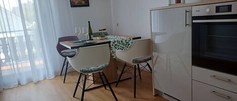 Ferienwohnung, 86qm, 1 Schlafzimmer, max 4 Personen-Unter dem Sonnberg