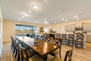 Large family dining table, open to the kitchen