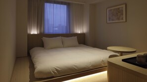 [Moderate King] 18㎡ / Bed width 1,800mm This room can accommodate 1 to 2 people.