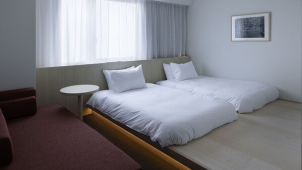 [Deluxe twin] 26㎡ / bed width 1,100mm + sofa bed This room can be used by 1 to 3 people. *For a reservation for 3 adults, 2 regular beds (width 1,100 mm) + 1 sofa bed (width 1,000 mm) will be provided.