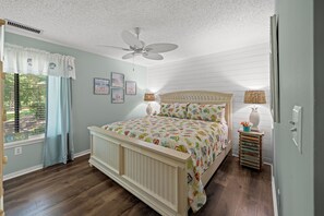 King in Main Bedroom