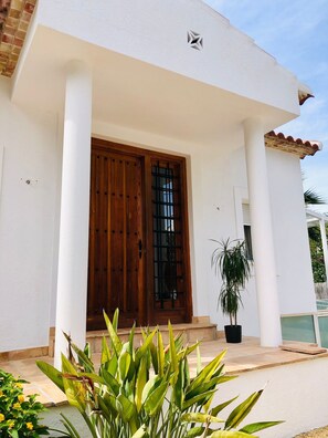 Exterior detail