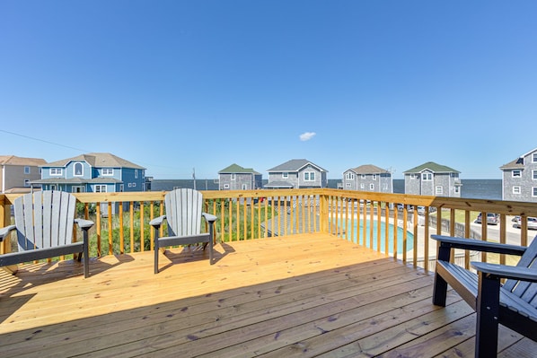 18-Surf-Or-Sound-Realty-1117-Island Magic-Deck-2