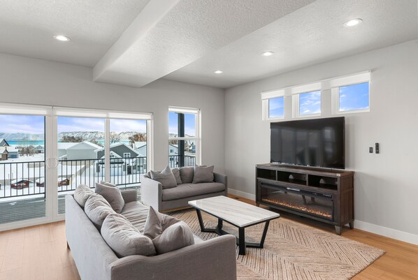 Harbor Haven-Family Room Area (Main floor SE)