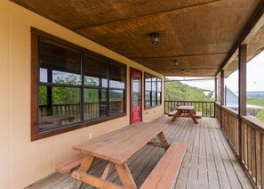 Balcony seating area