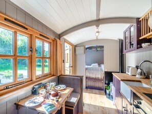 Open plan living space | Annie - The Oldstead Retreat, Oldstead