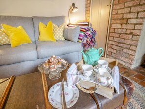Living area | Secret Cottage - Carters Yard, Kimbolton