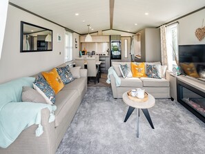 Open plan living space | Pheasant Lodge, Wombleton, near Helmsley