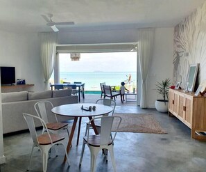 Living room (1)