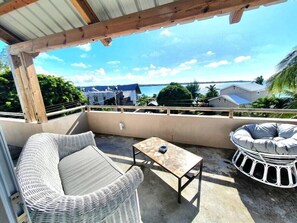 Rooftop terrace (1)