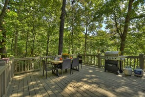 Outdoor Dining Area