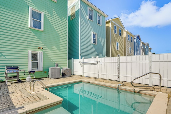 Panama City Beach Vacation Rental | 3BR | 3.5BA | 2,375 Sq Ft | 1 Step Required