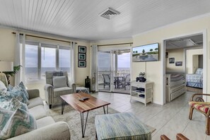 Oceanfront Living Room, 204 F Port O Call