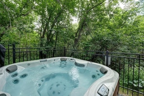 Bain à remous extérieur