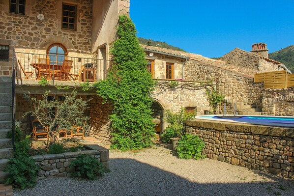 Extérieur