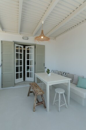 Majestic Naxos Villa | Villa Clio | 2 Bedrooms | Beautiful Balcony with Amazing Sunset Views | Agkidia